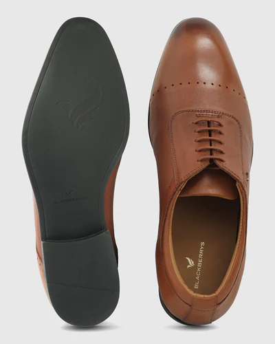 Kiwi_Leather_Oxford_Shoes_In_Tan-FOPM0108C1SS21FX-image4_2001ea21-01c8-4b84-ae5d-ae689fb506bd