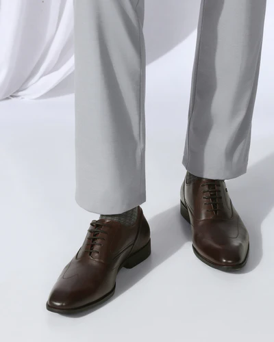 Leather_Burgandy_Solid_Oxford_Shoes_Vena-FO000147E1-image1